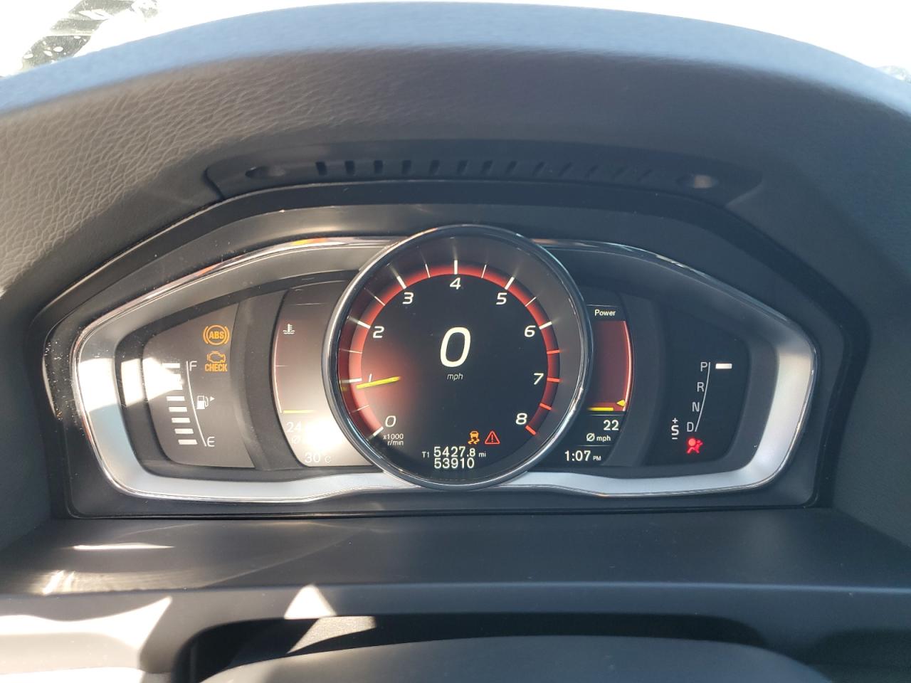2017 Volvo S60 - Image 9
