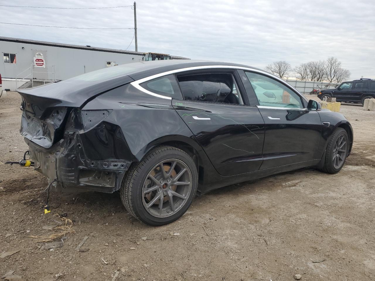 VIN 5YJ3E1EA8KF394955 2019 TESLA MODEL 3 no.3