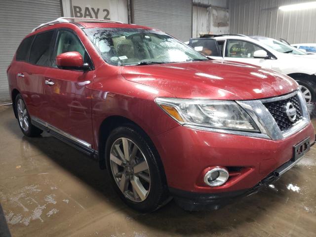  NISSAN PATHFINDER 2014 Червоний