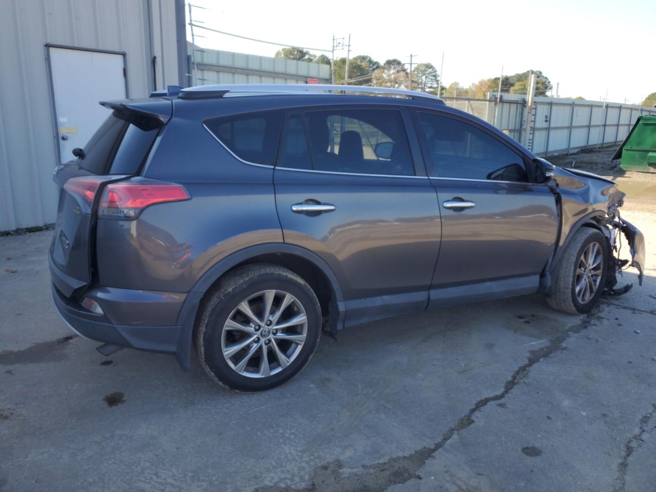 VIN 2T3DFREV6GW485646 2016 TOYOTA RAV4 no.3