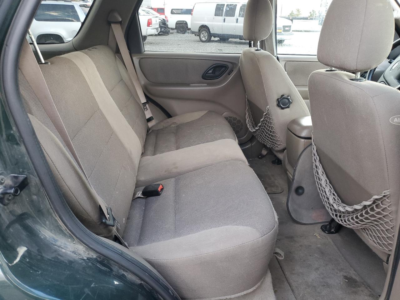 2002 Ford Escape Xlt VIN: 1FMCU04182KD33151 Lot: 81114584