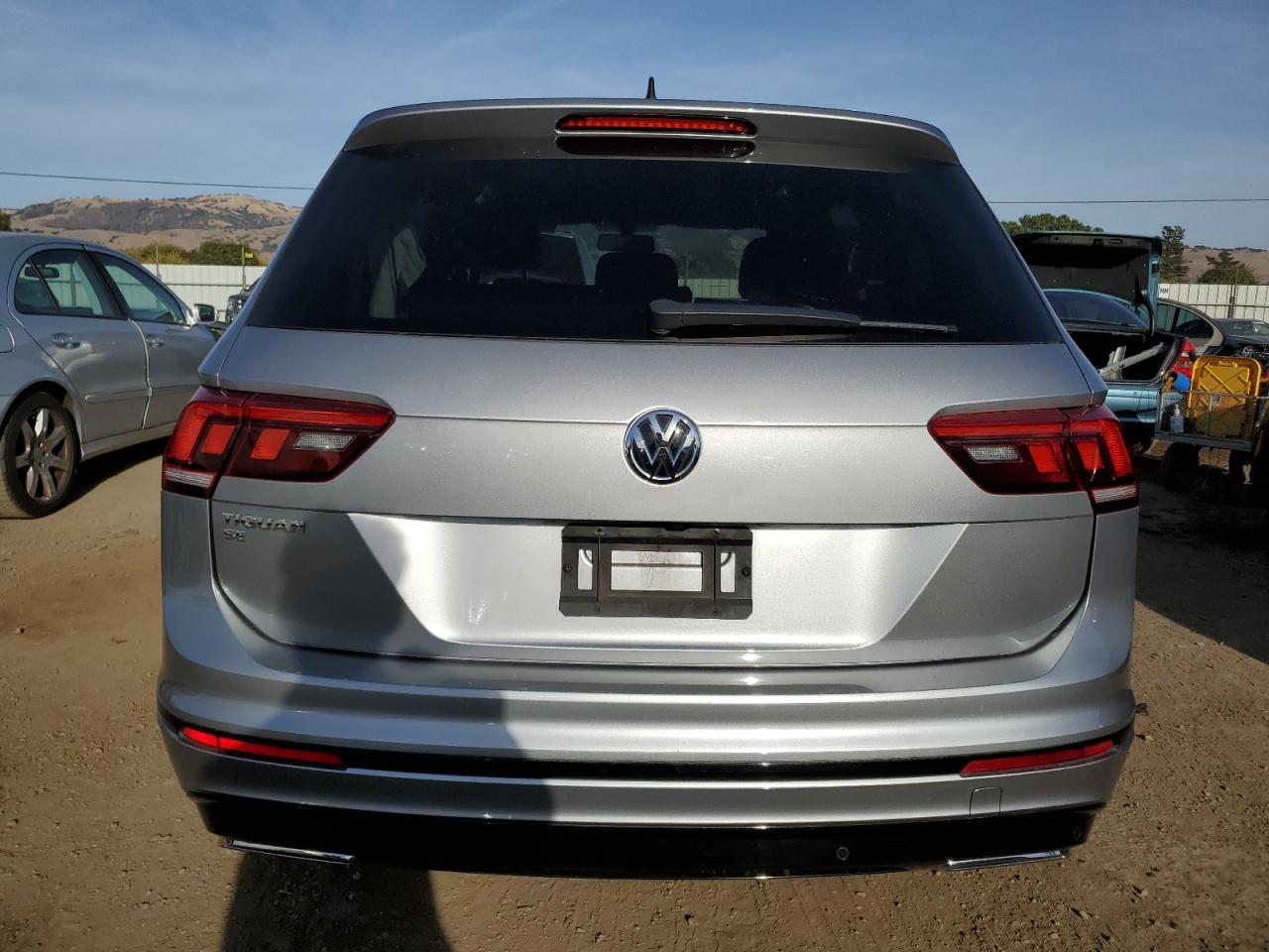 2021 Volkswagen Tiguan - Image 6