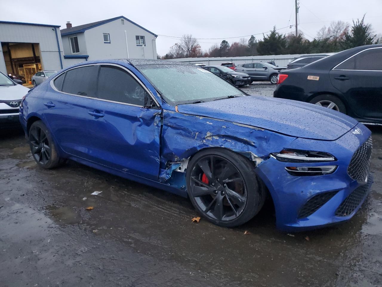 2022 Genesis G70 - Image 4
