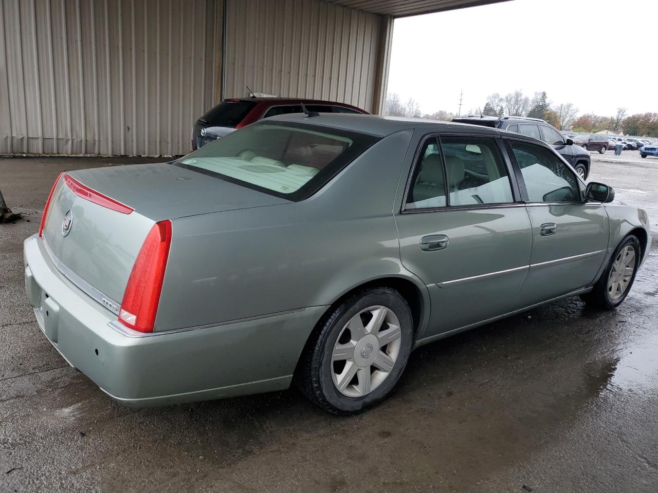 2006 Cadillac DTS - Image 3