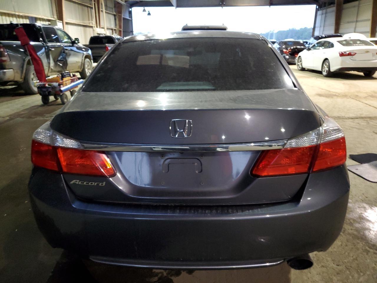 2013 Honda Accord - Image 6