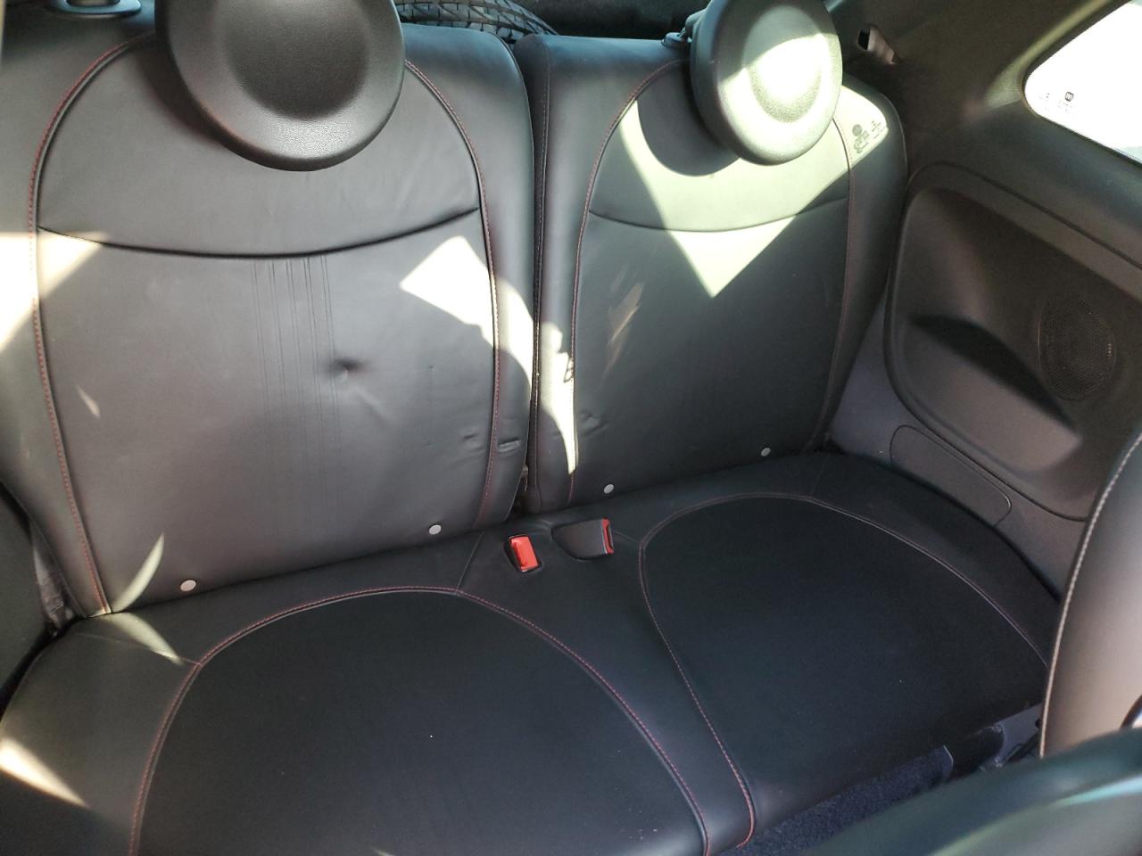 2013 Fiat 500 - Image 11