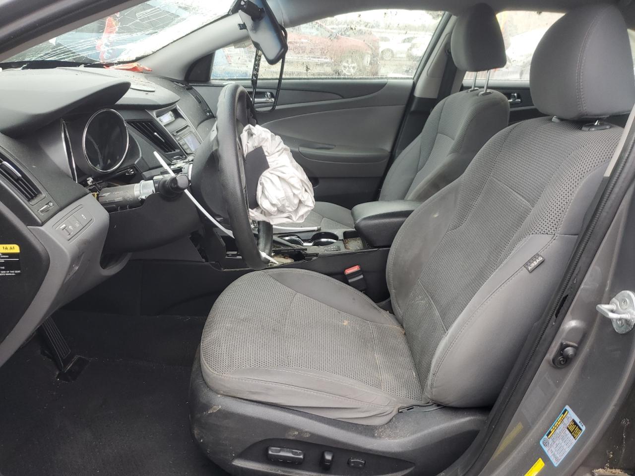 2013 Hyundai Sonata - Image 7