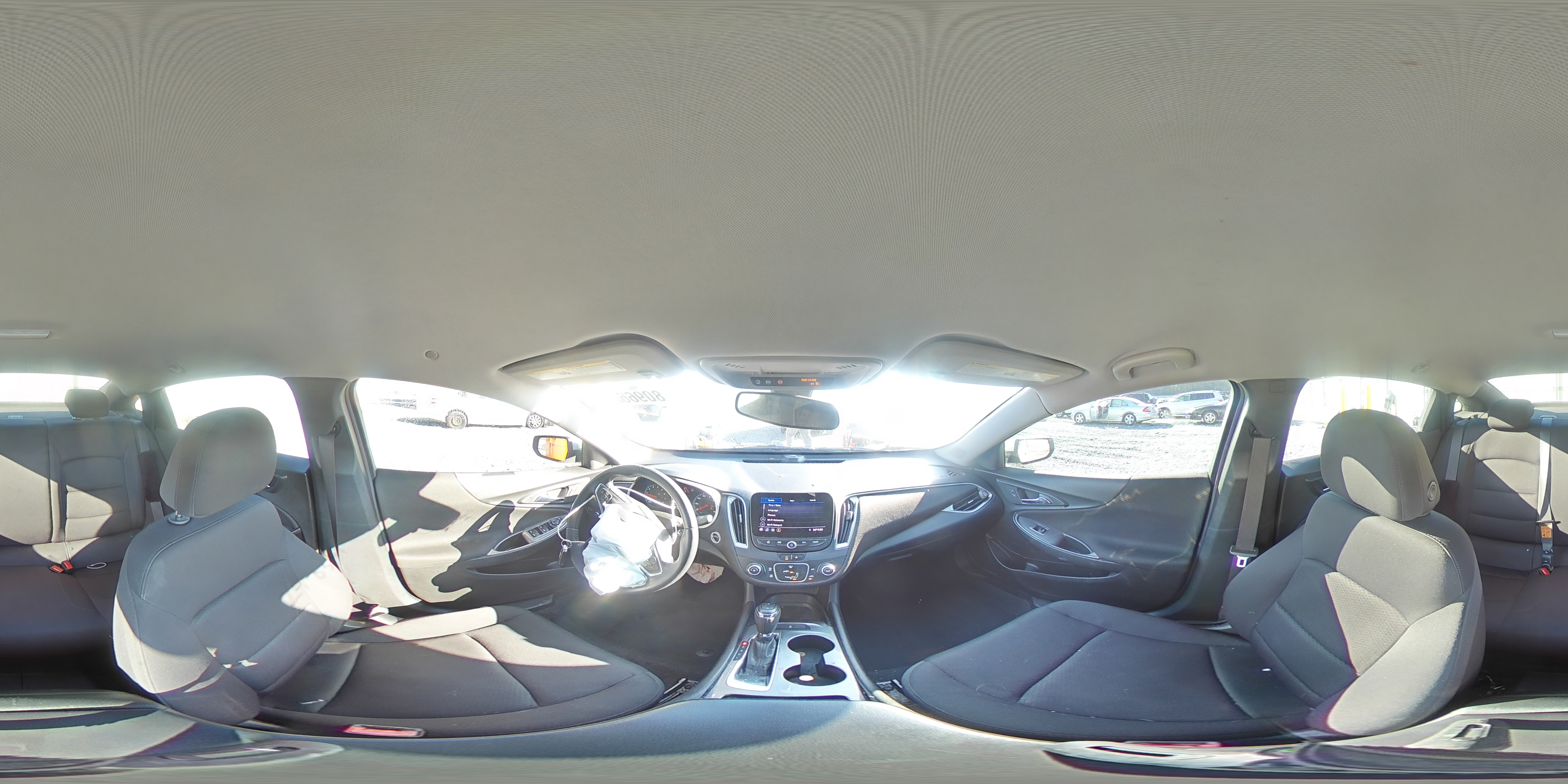 2020 Chevrolet Malibu - Image 14