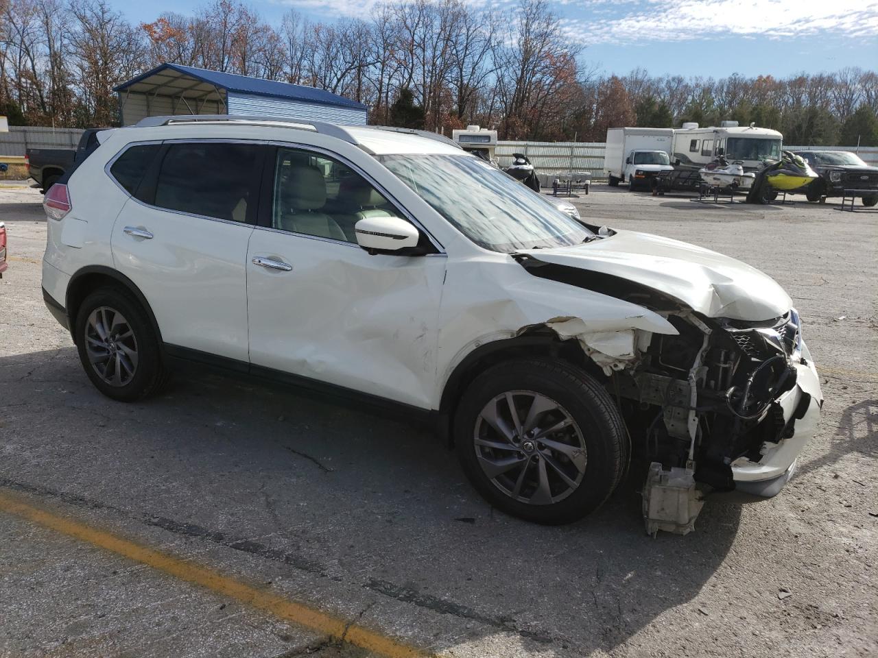 2016 Nissan Rogue - Image 4