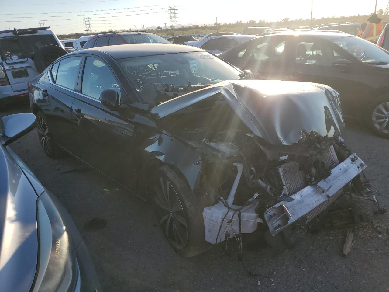 2021 Nissan Altima - Image 4