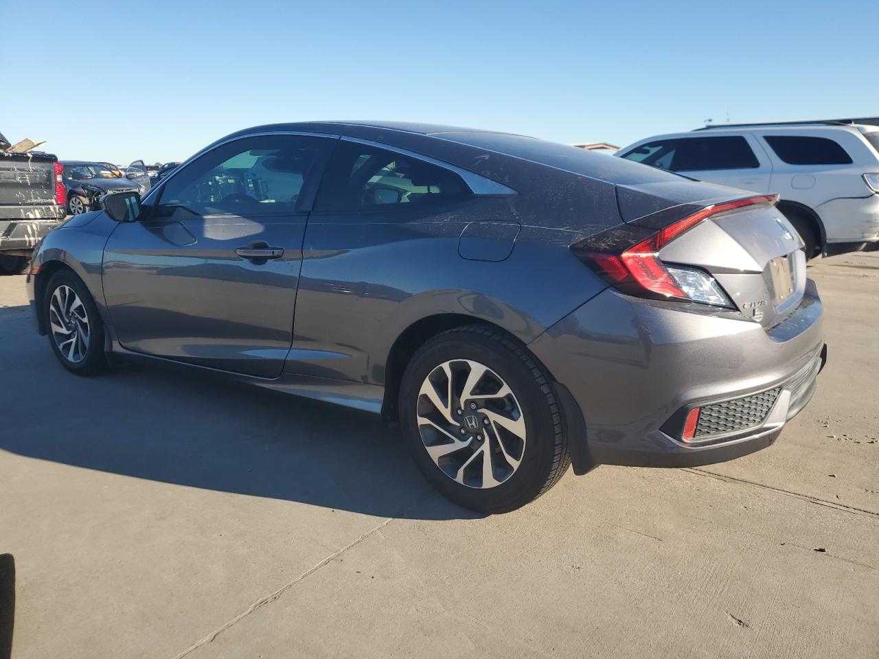 2019 Honda Civic - Image 2
