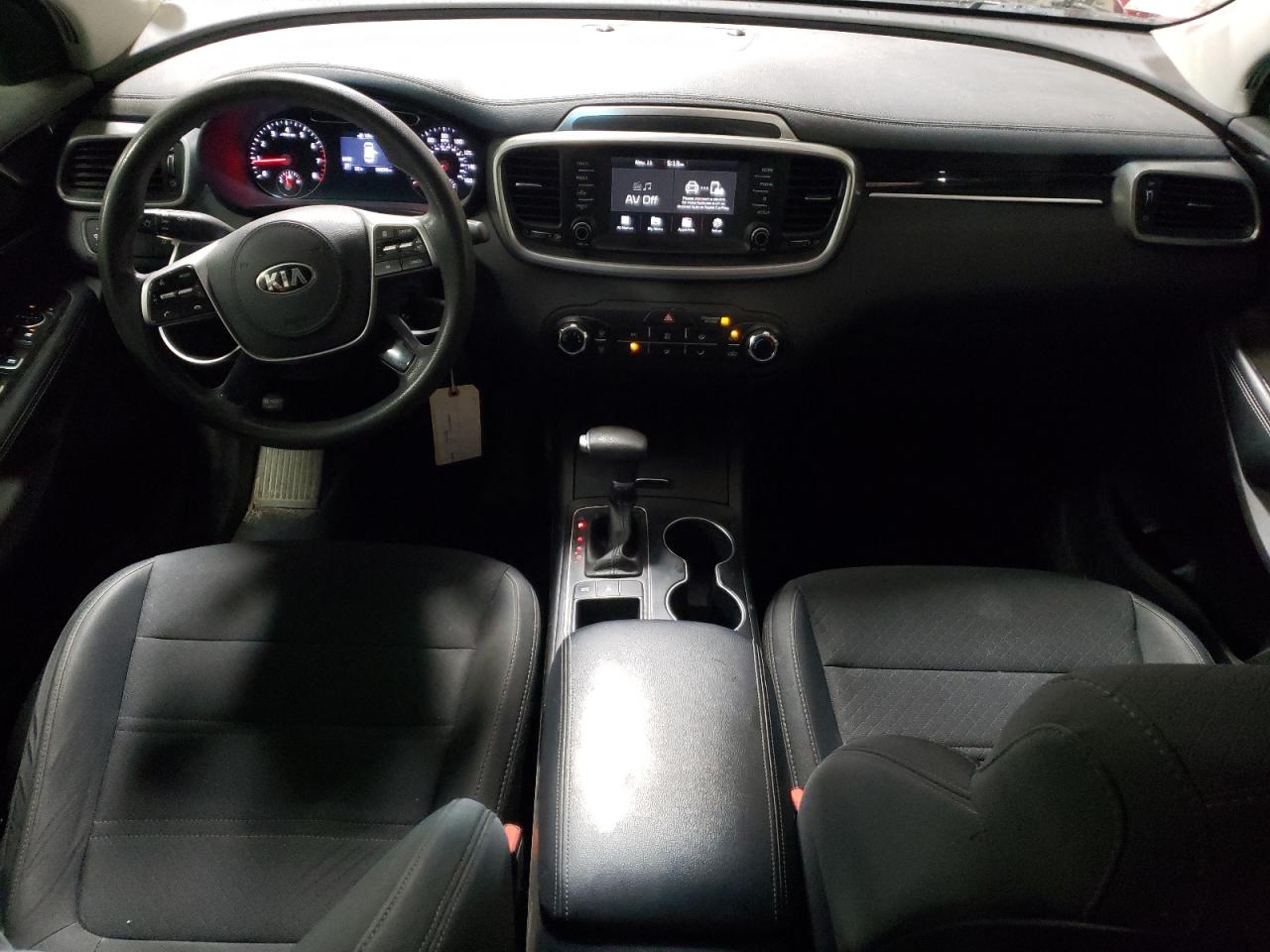 2020 Kia Sorento - Image 8