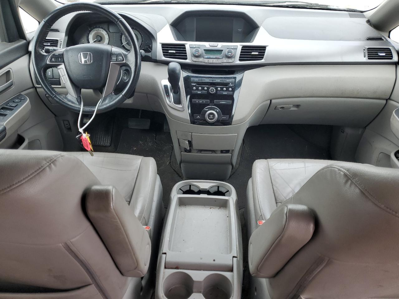 2013 Honda Odyssey - Image 8