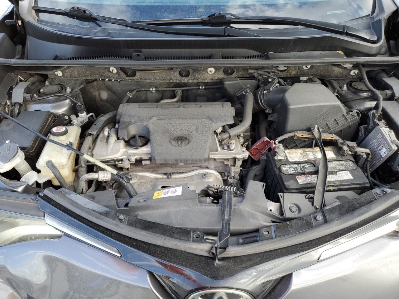 2017 Toyota RAV 4 - Image 12