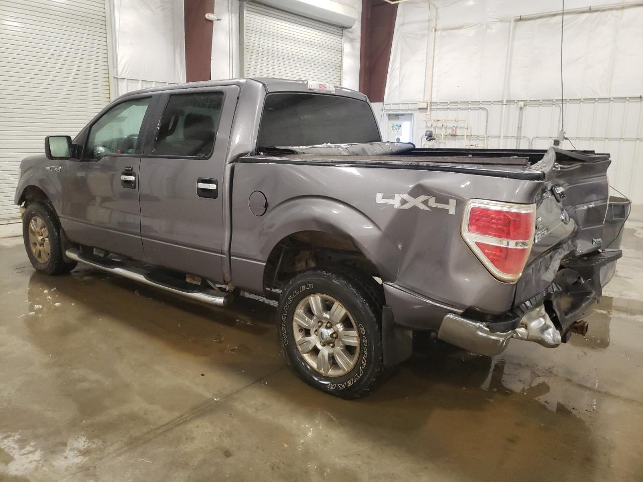 2010 Ford F-150 - Image 2