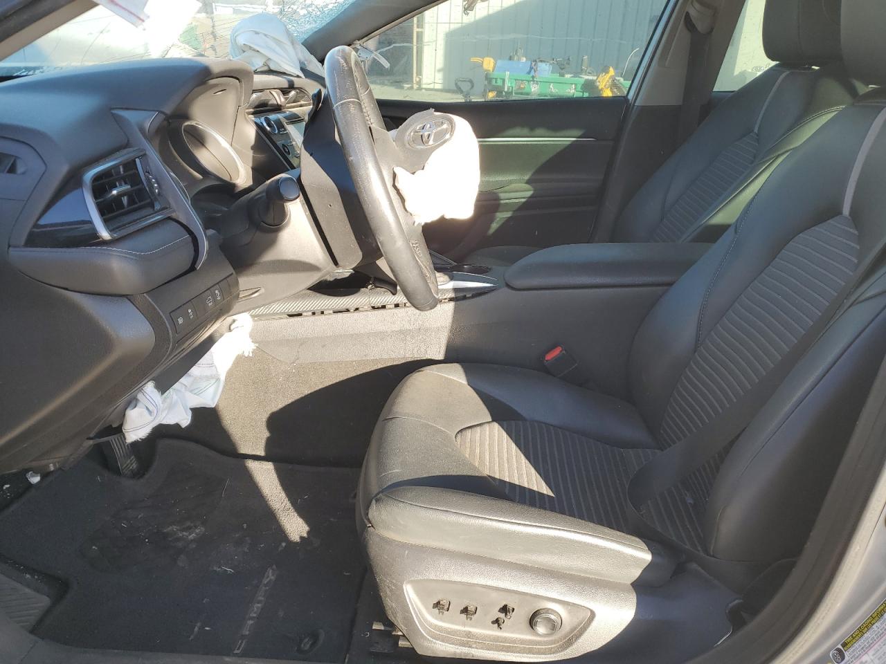 2020 Toyota Camry - Image 7