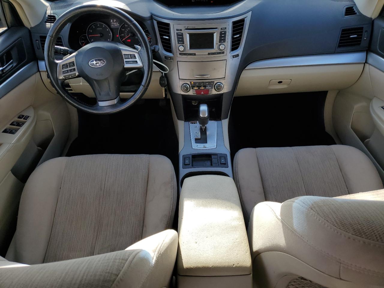 2014 Subaru Outback - Image 8