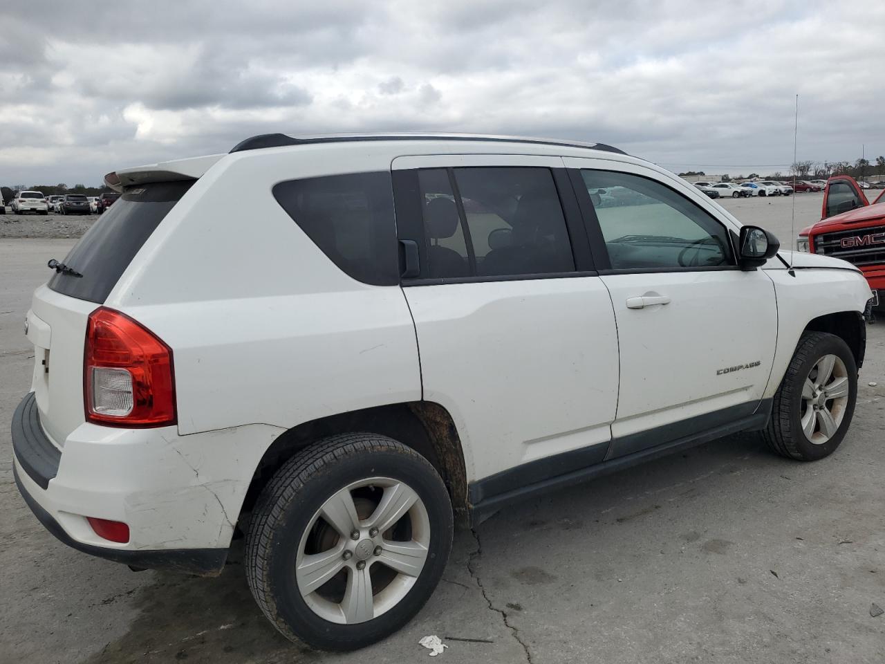 2011 Jeep Compass - Image 3