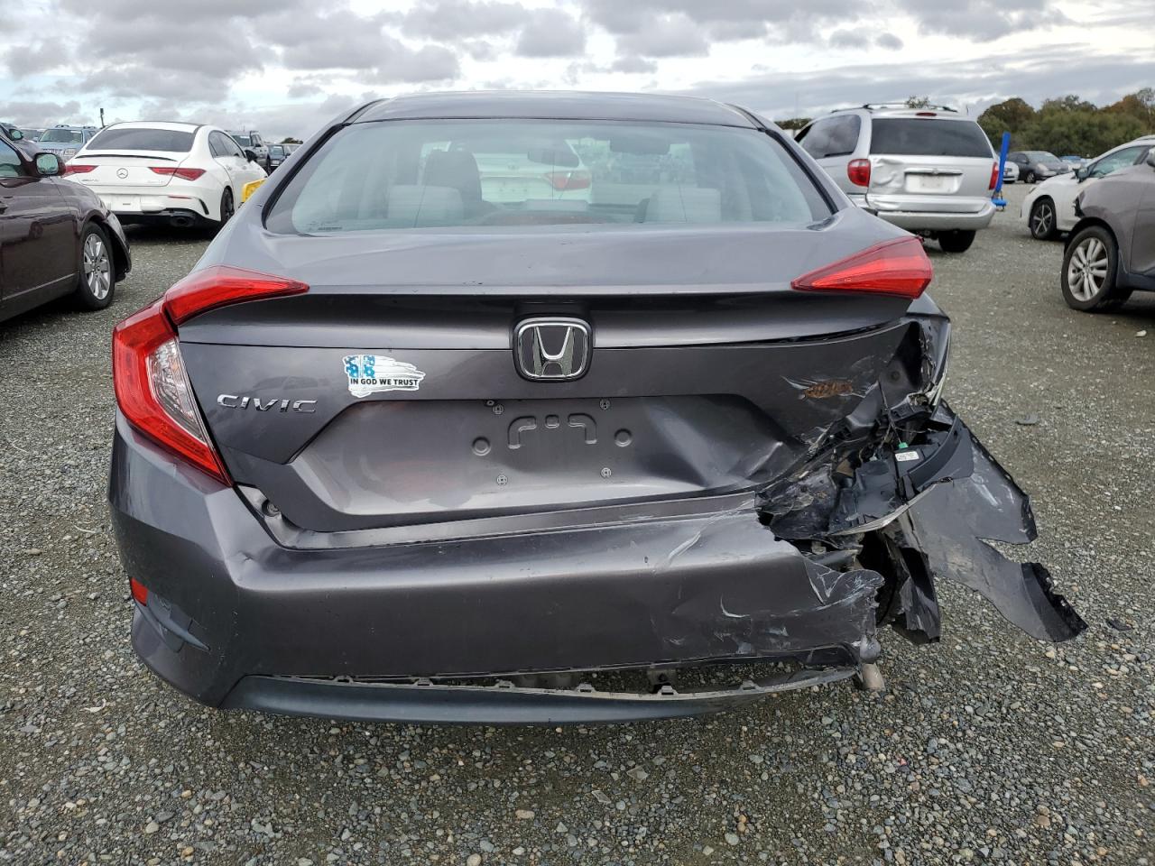 2016 Honda Civic - Image 6