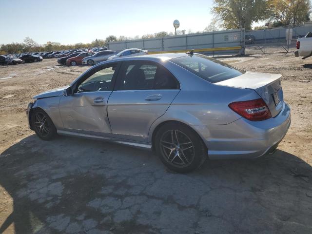 Седани MERCEDES-BENZ C-CLASS 2013 Сріблястий