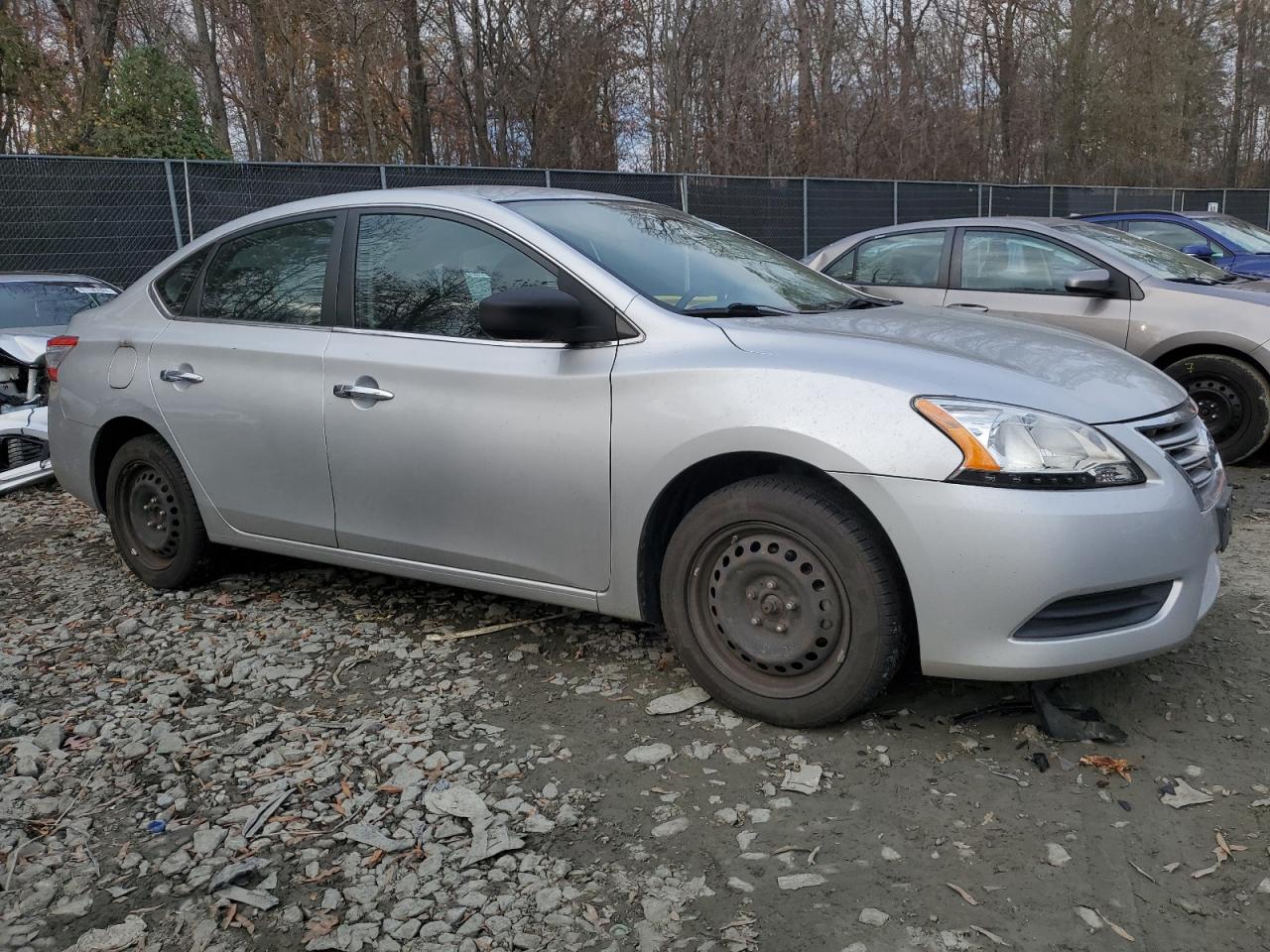 2015 Nissan Sentra - Image 4