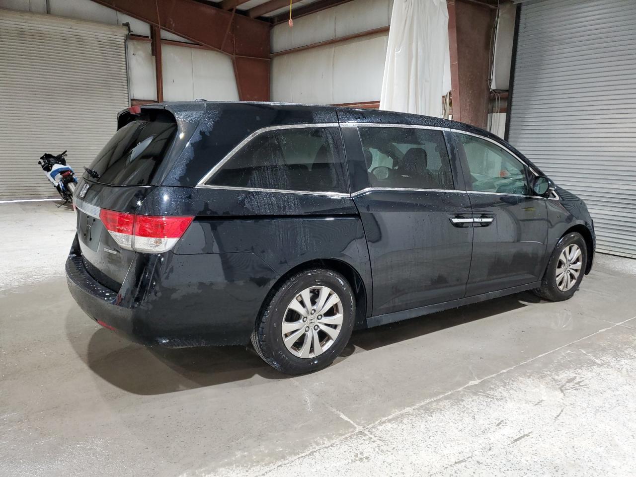 2016 Honda Odyssey - Image 3