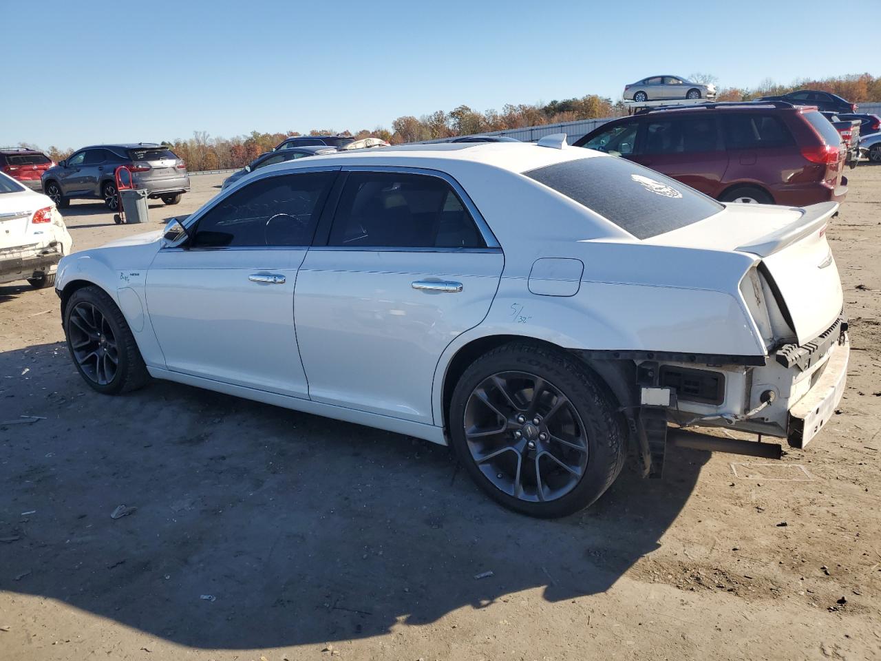 VIN 2C3CCAET9FH922210 2015 CHRYSLER 300 no.2