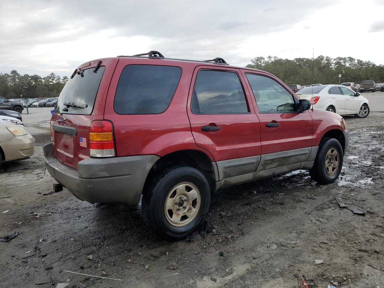 2001 Ford Escape - Image 3