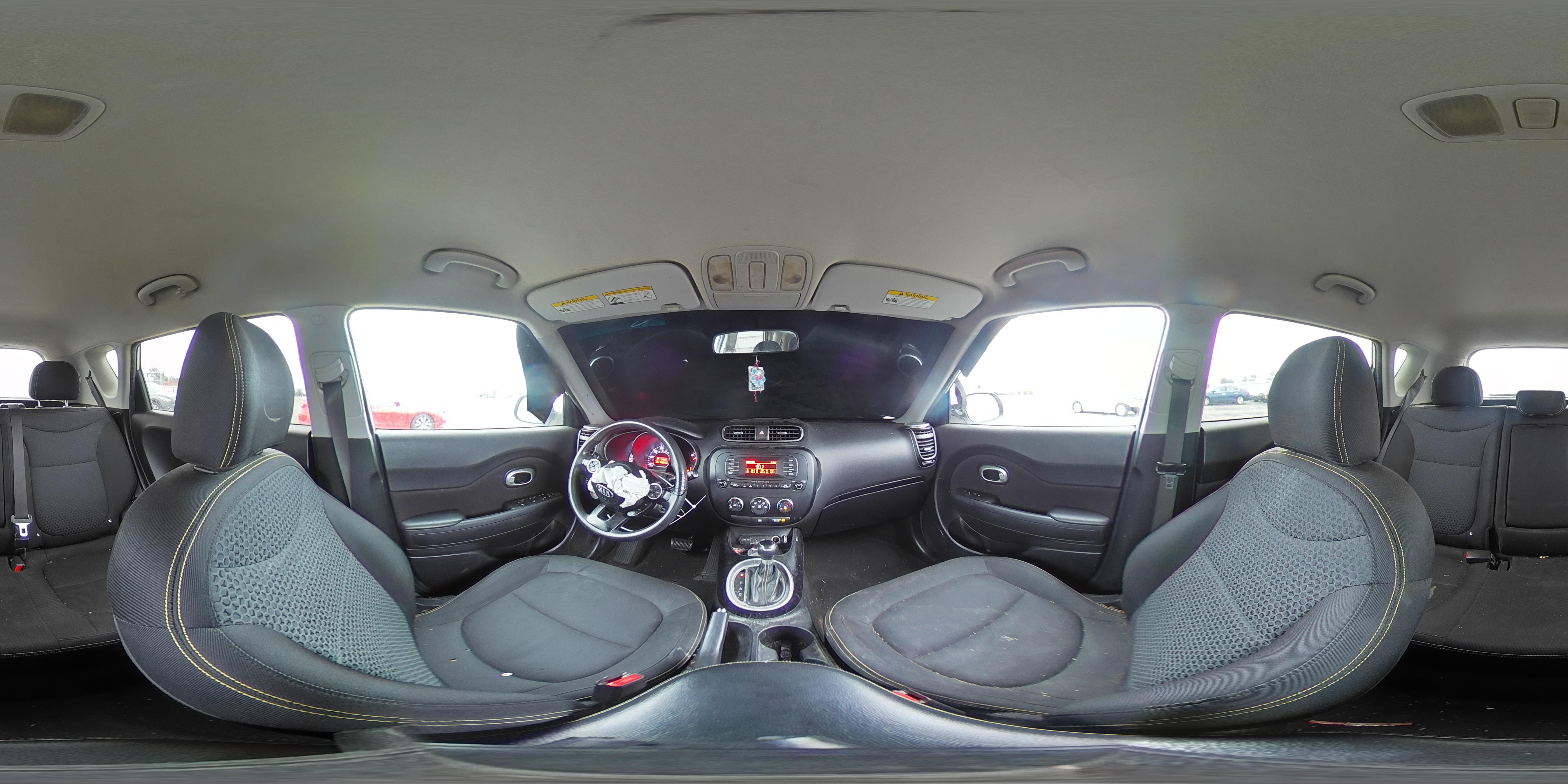 2015 Kia Soul - Image 13