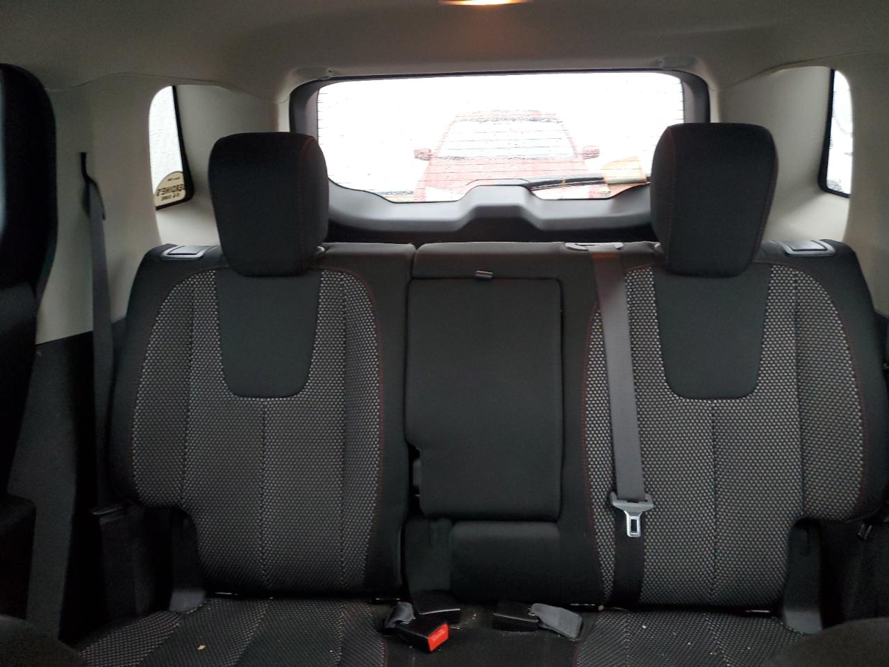 2017 GMC Terrain - Image 10