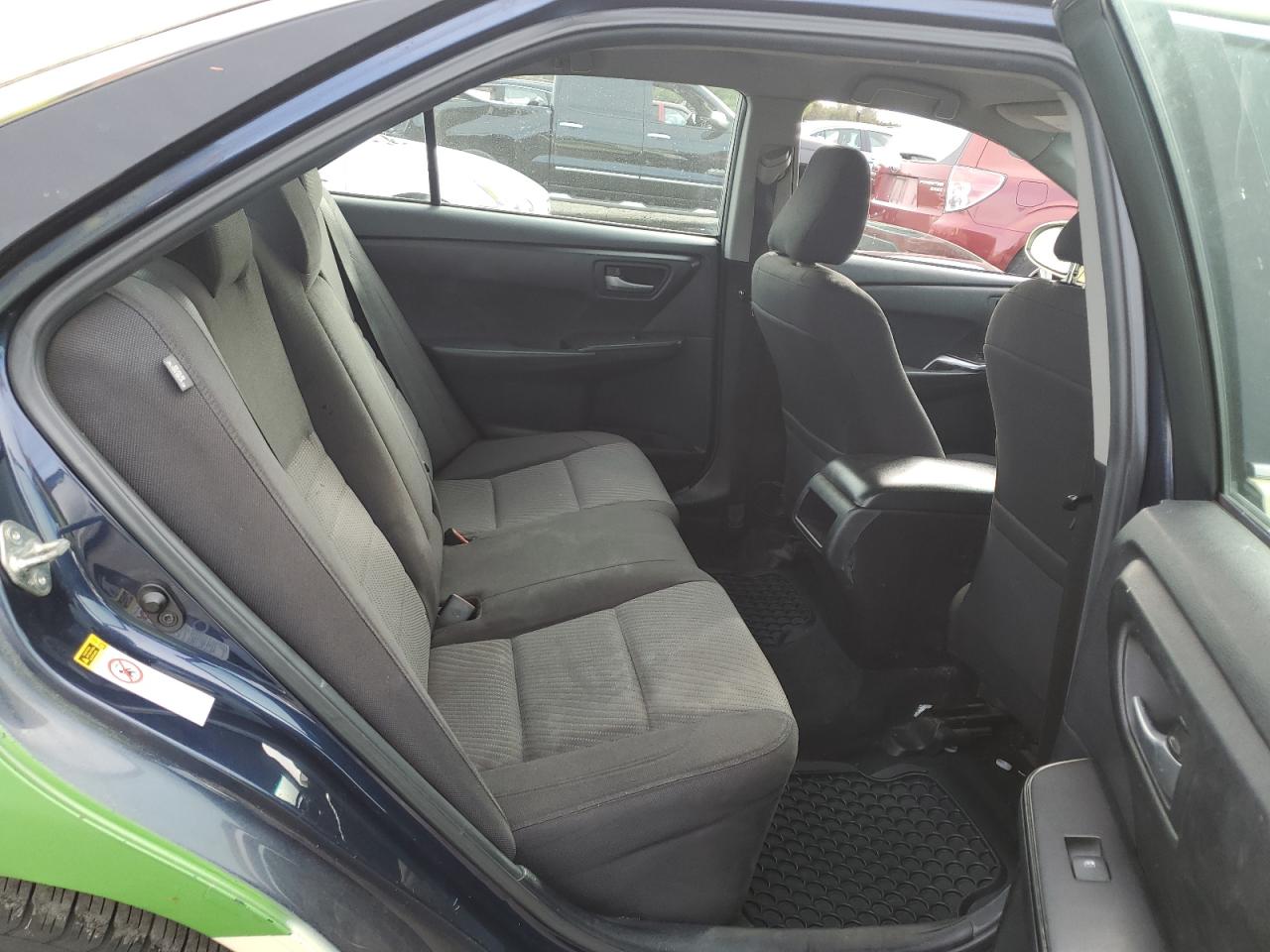 2015 Toyota Camry - Image 10