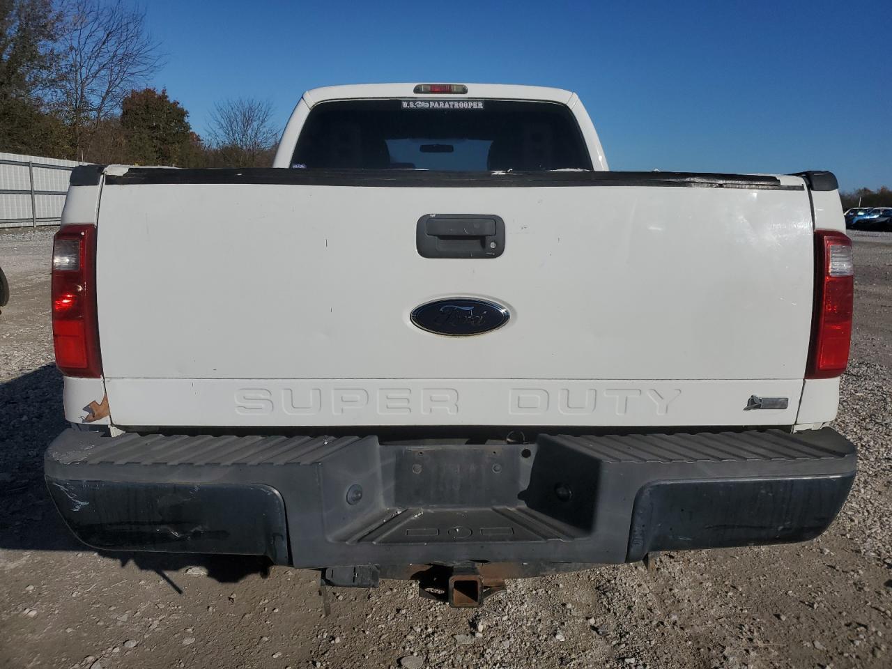 2011 Ford F250 - Image 6