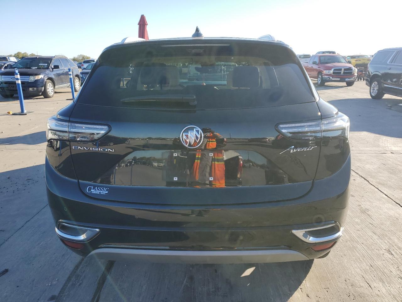 2022 Buick Envision Avenir VIN: LRBFZRR45ND120644 Lot: 81512234