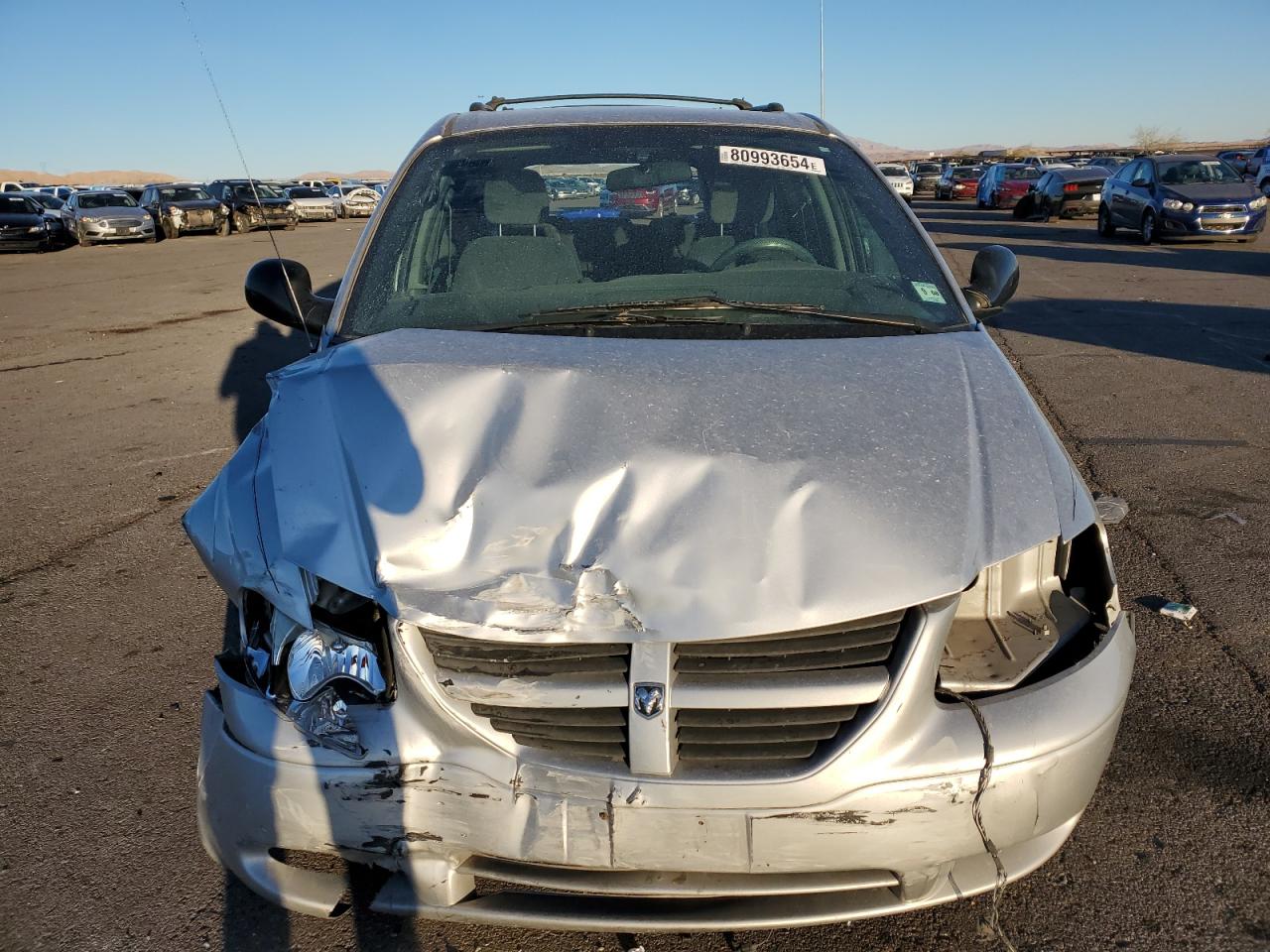 2005 Dodge Caravan - Image 5
