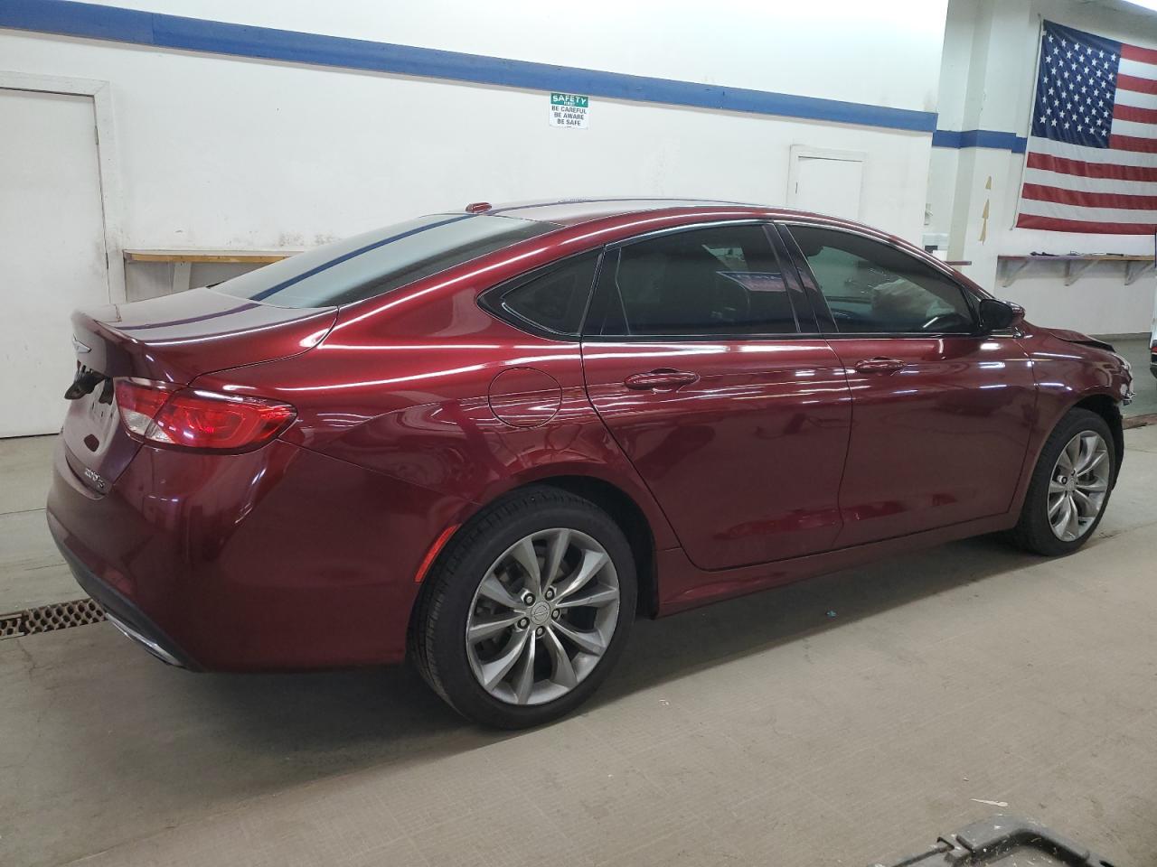 2015 Chrysler 200 - Image 3