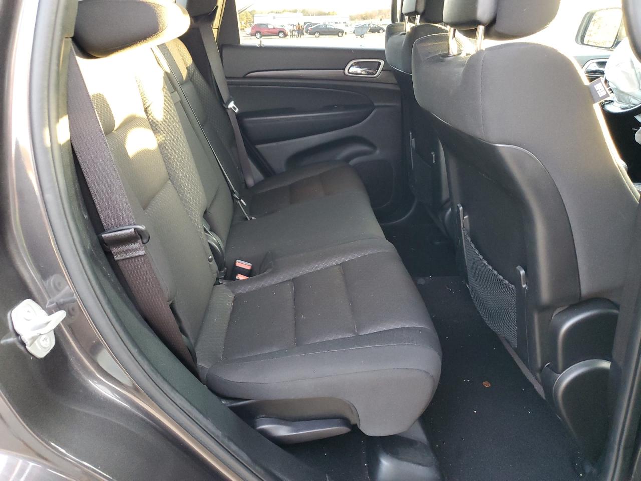 2021 Jeep Grand Cherokee - Image 12