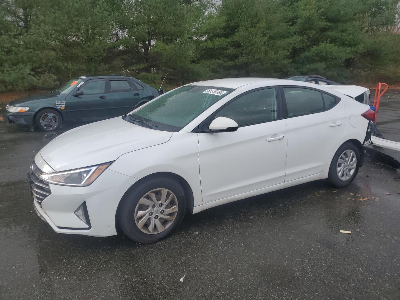 2019 Hyundai Elantra - Image 1