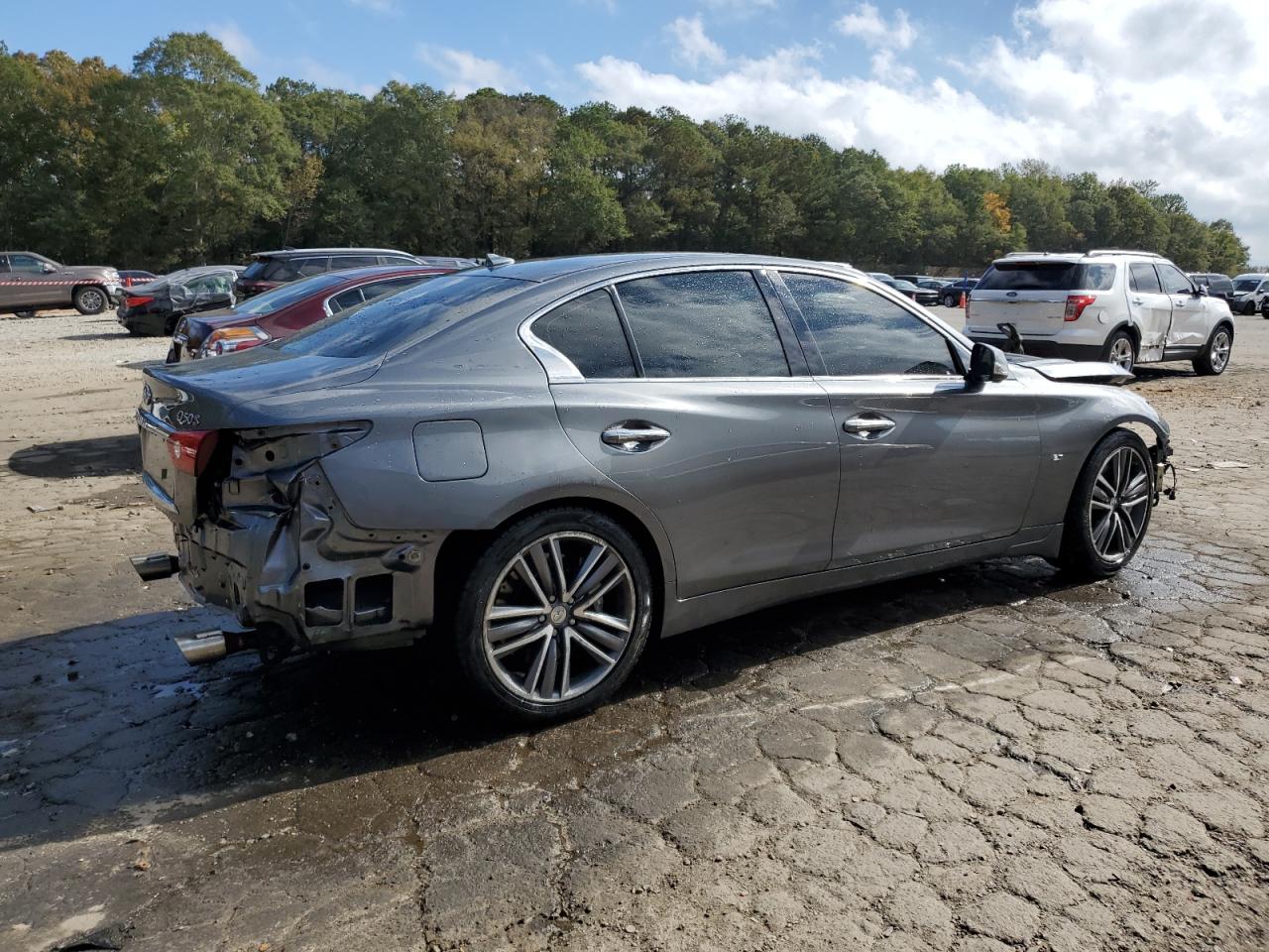 VIN JN1BV7AP7FM352138 2015 INFINITI Q50 no.3