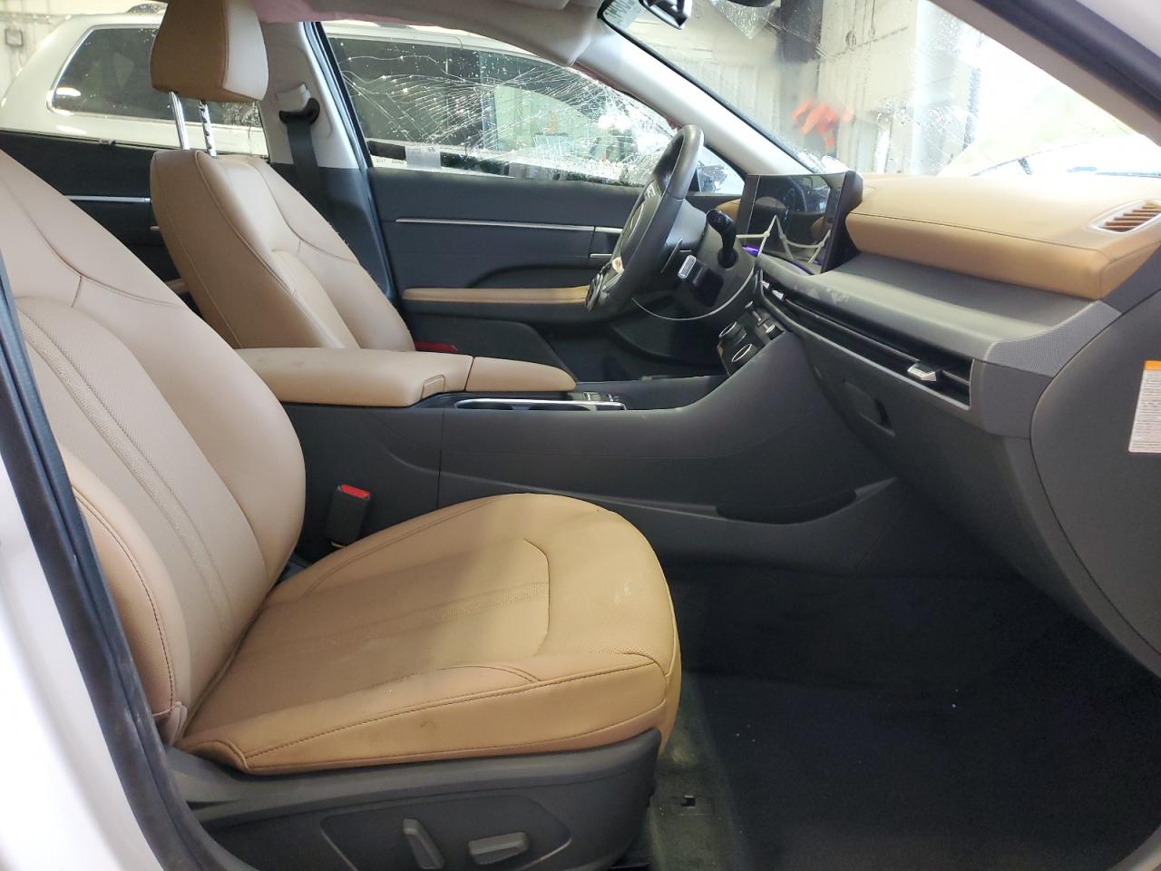 2024 Hyundai Sonata - Image 7