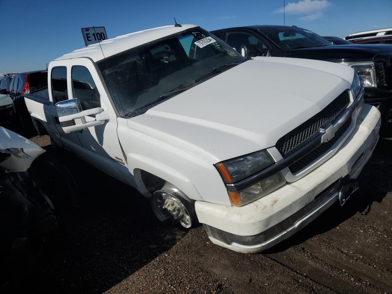 2003 Chevrolet Silverado - Image 4