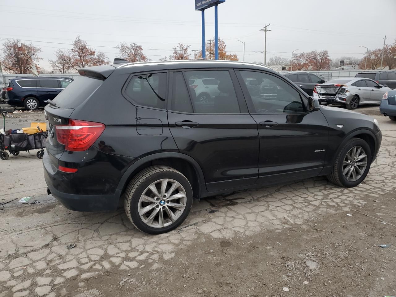 VIN 5UXWX9C5G0D67198 2016 BMW X3 no.3