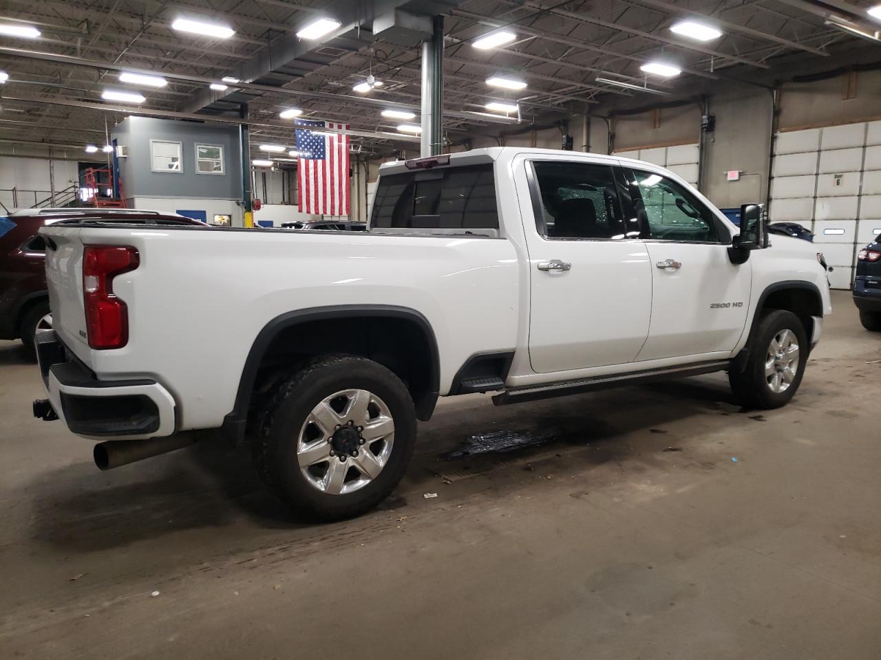 2022 Chevrolet Silverado - Image 3