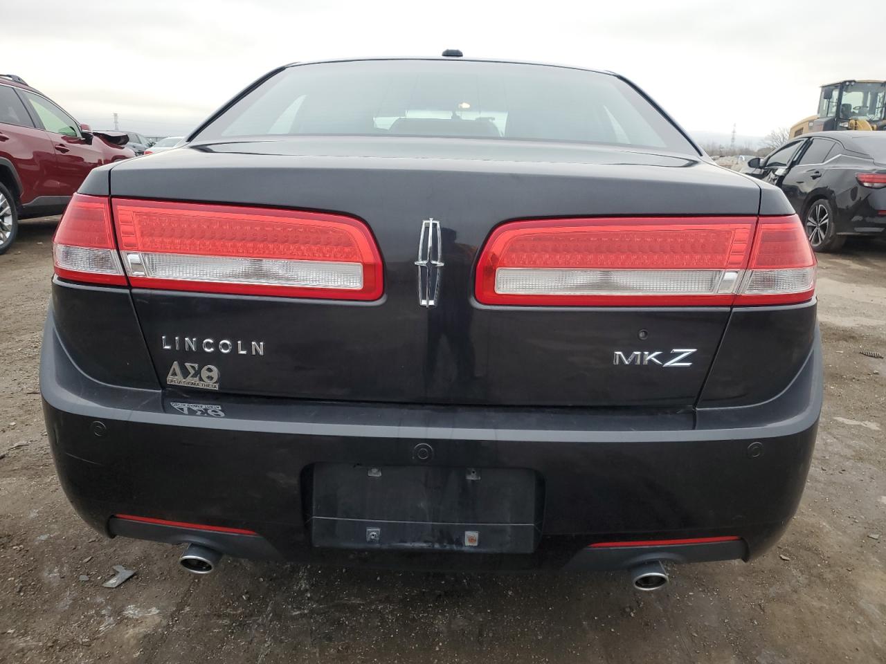 2011 Lincoln MKZ - Image 6