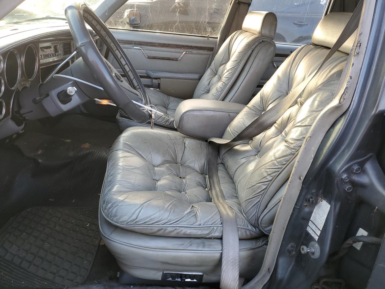 1987 Chrysler Fifth Avenue VIN: 1C3BF66P7HW121393 Lot: 82633014