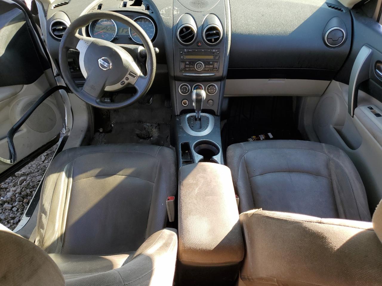 2011 Nissan Rogue - Image 8