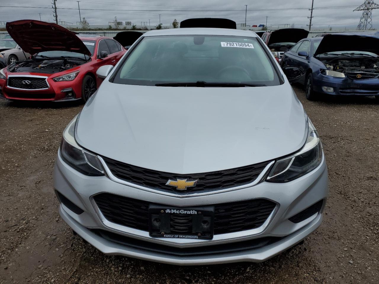 2016 Chevrolet Cruze - Image 5