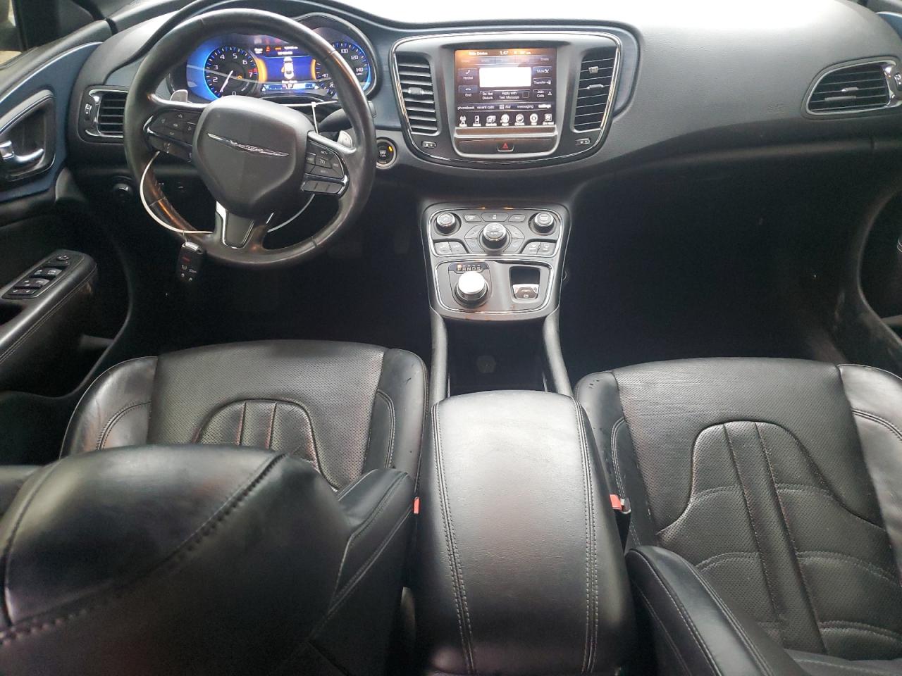 2015 Chrysler 200 - Image 8