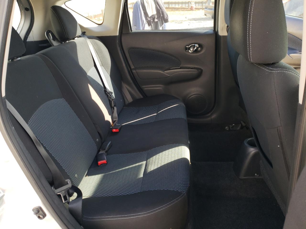 2015 Nissan Versa Note S VIN: 3N1CE2CP1FL396019 Lot: 81164114