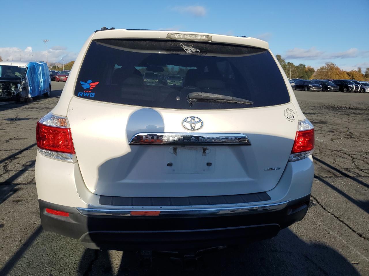 VIN 5TDBK3EH9DS180391 2013 TOYOTA HIGHLANDER no.6