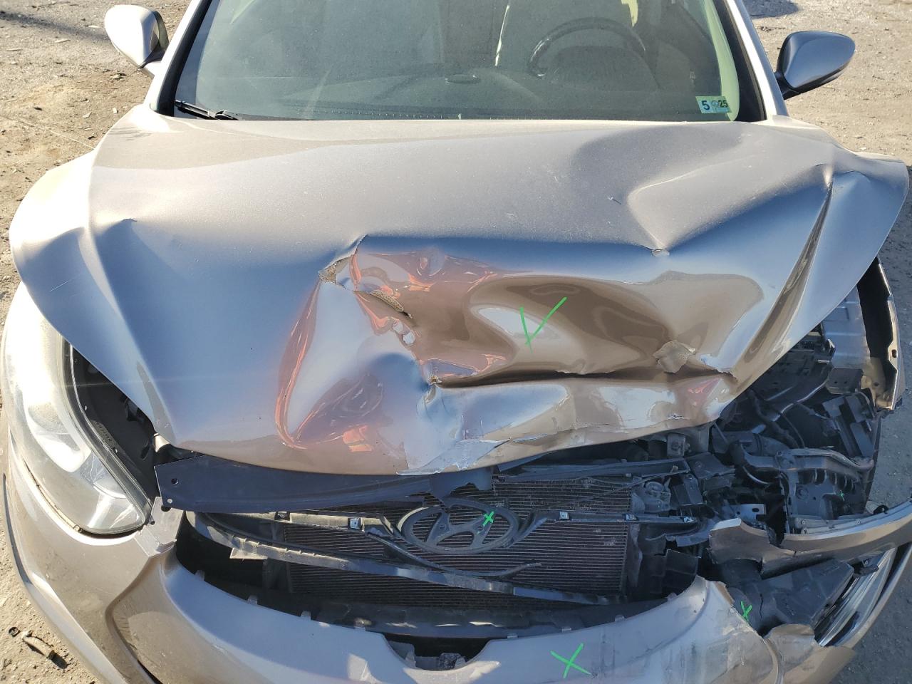 2014 Hyundai Elantra - Image 11